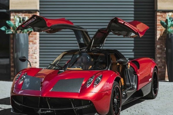 Pagani Huayra